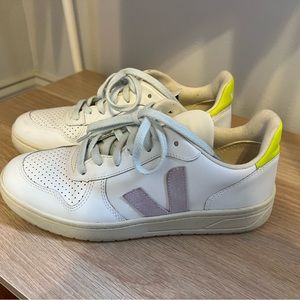 Madewell x Veja™ V-10 Sneakers in Pastel Neon Colorblock Size 39